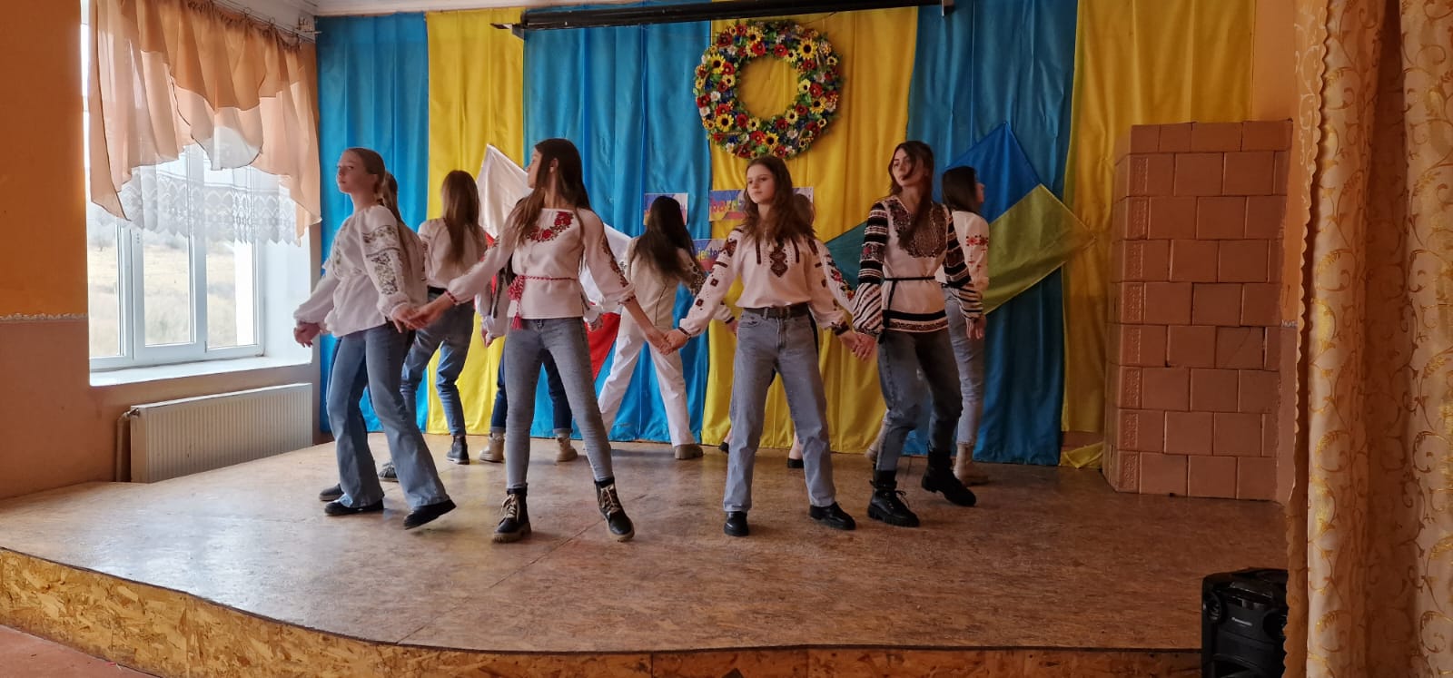 Ukraina – podziękowania od dzieci ze szkoły w Dołhe