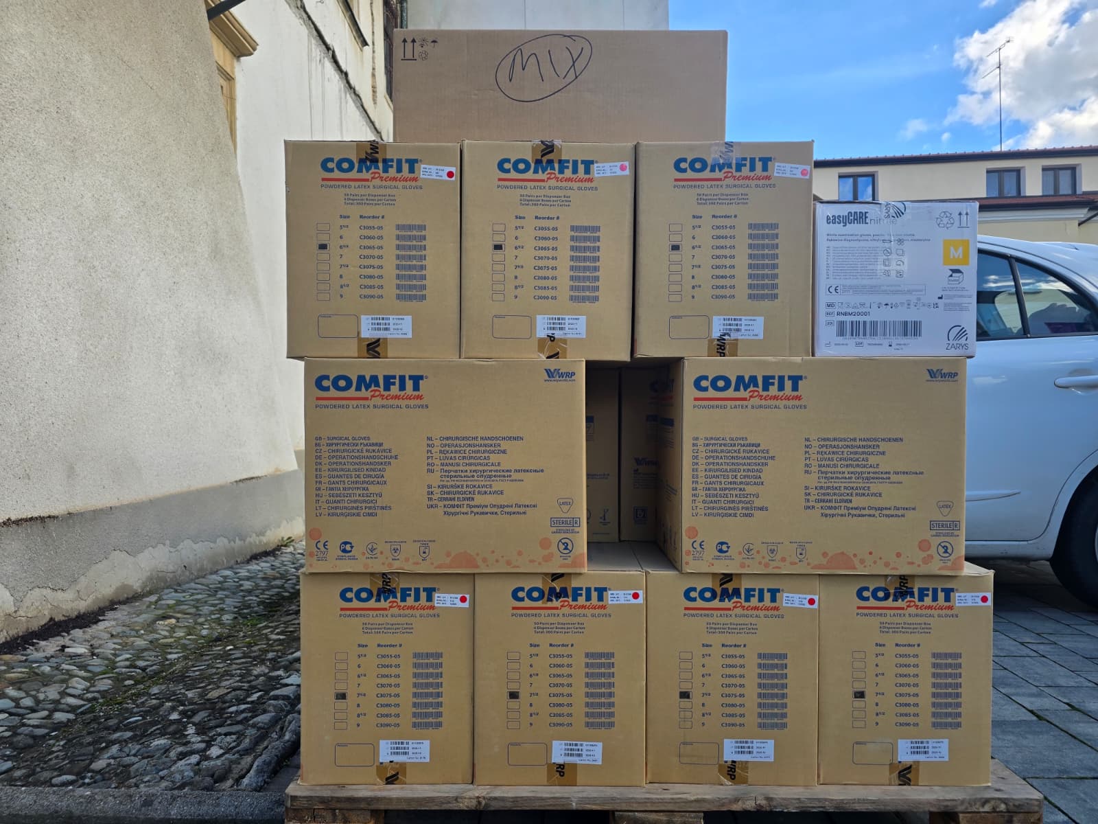 Nowe wsparcie dla naszych bonifraterskich placówek – dostawa produktów medycznych od Fundacji Zarys!