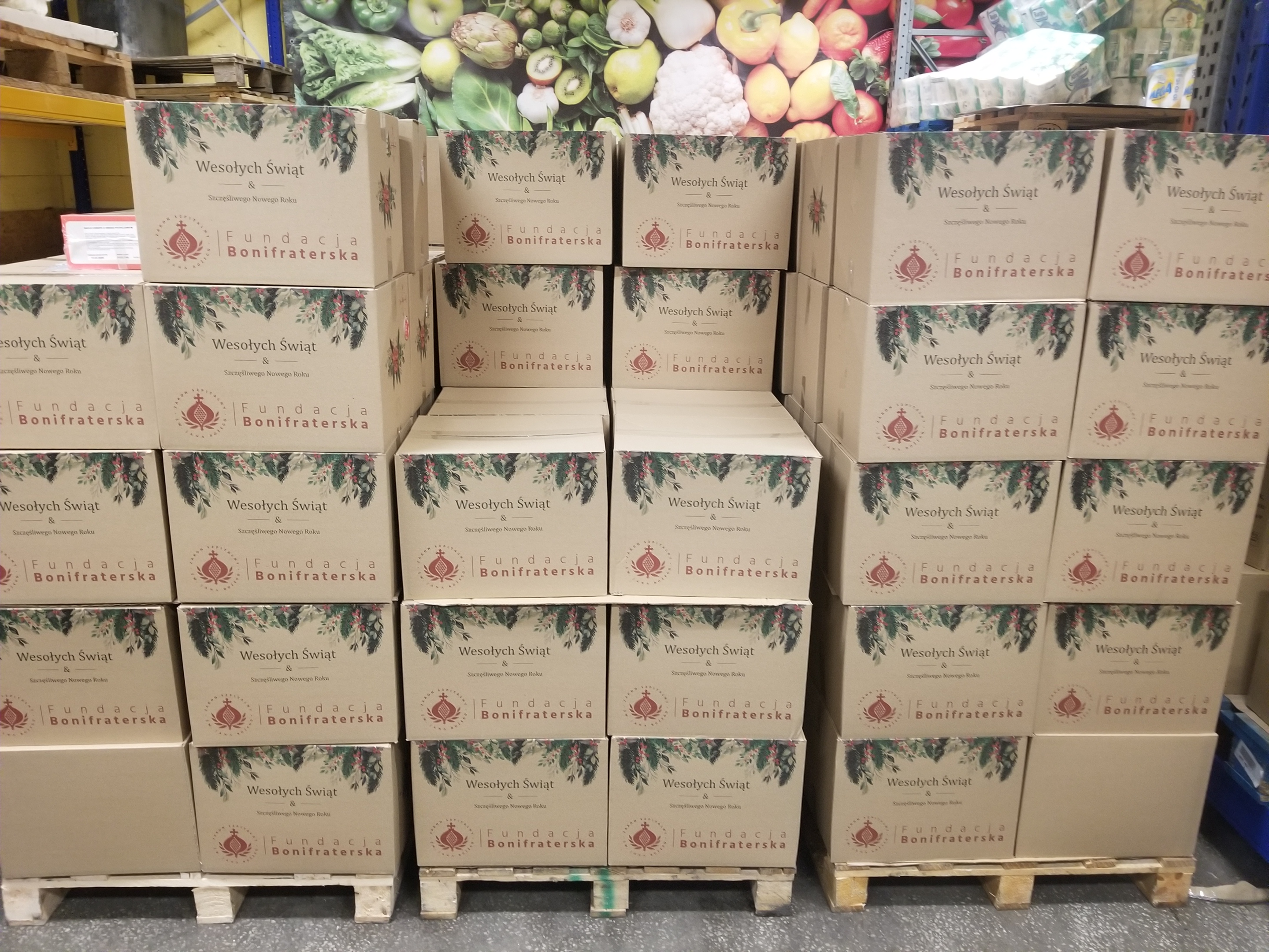 Prawie 400 paczek wyruszyło do podopiecznych Fundacji Bonifraterskiej!